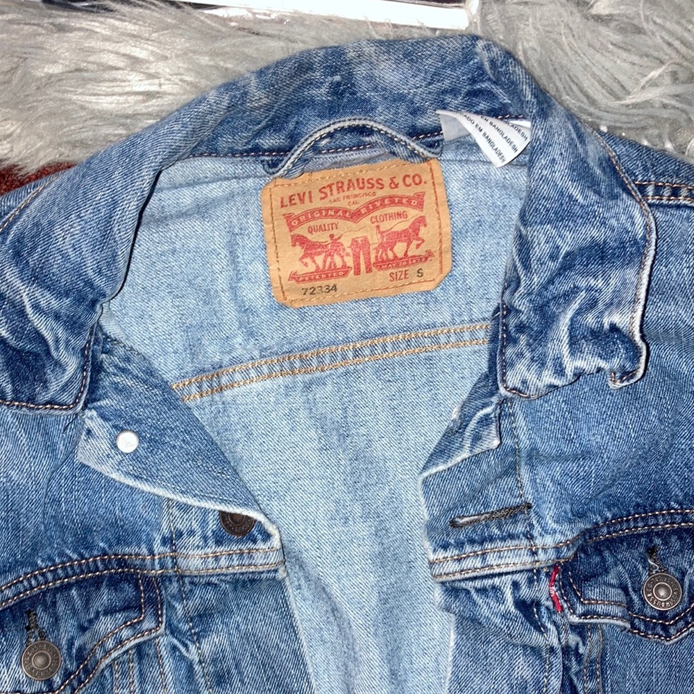 Small Levi’s Jean jacket.